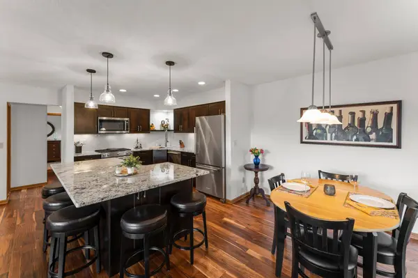 5605 Donegal DR, Shoreview, MN 55126