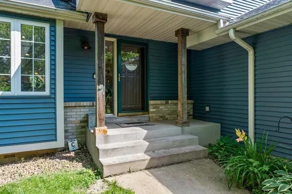 15995 Finley AVE N, Hugo, MN 55038