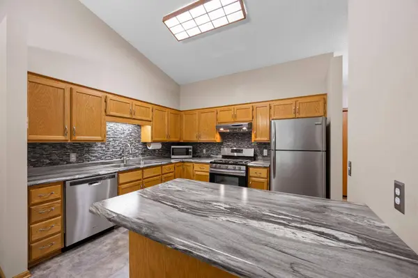 27699 Woodland DR, Chisago City, MN 55013