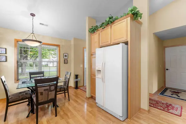 308 Arrowhead DR, Lino Lakes, MN 55014