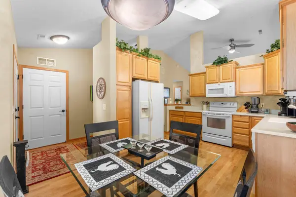 308 Arrowhead DR, Lino Lakes, MN 55014