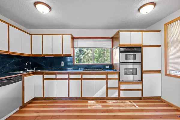 1791 Lois DR, Shoreview, MN 55126