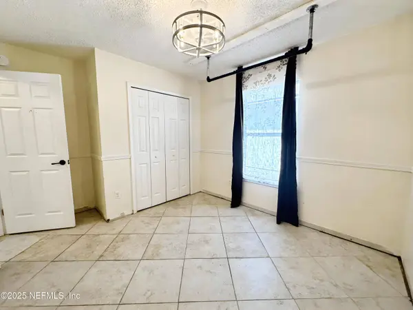 4451 DEER VALLEY DR, Jacksonville, FL 32210