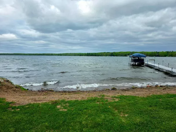 2349 Woodland SHRS, Georgetown Twp, WI 54853