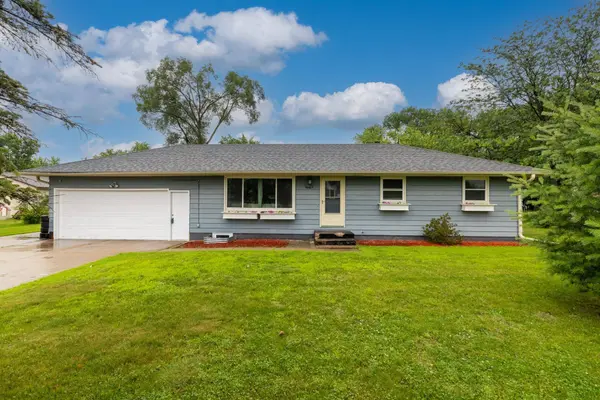 11940 Noon DR, Dayton, MN 55327