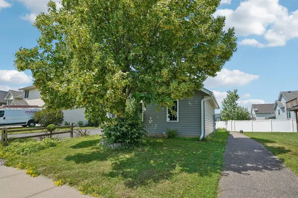 1113 Hickory ST, Farmington, MN 55024
