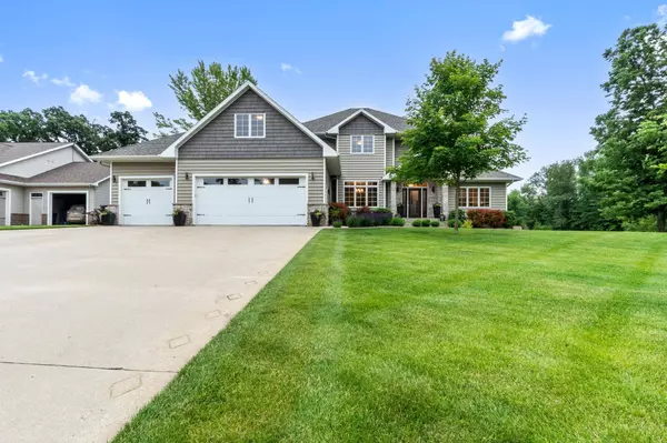 4326 Donway DR NE, Alexandria, MN 56308