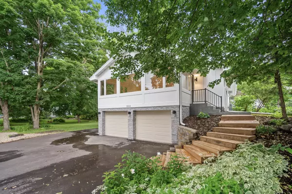 2022 Lake RD, Minnetonka Beach, MN 55391