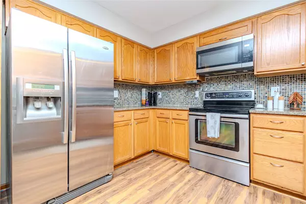 4875 Ashley Park Drive, West Des Moines, IA 50265