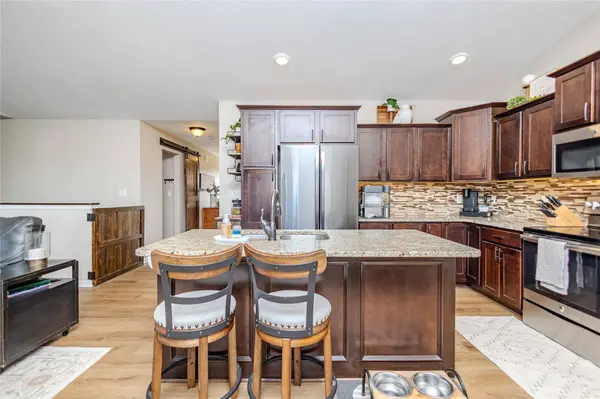 904 NW Sienna Drive, Grimes, IA 50111