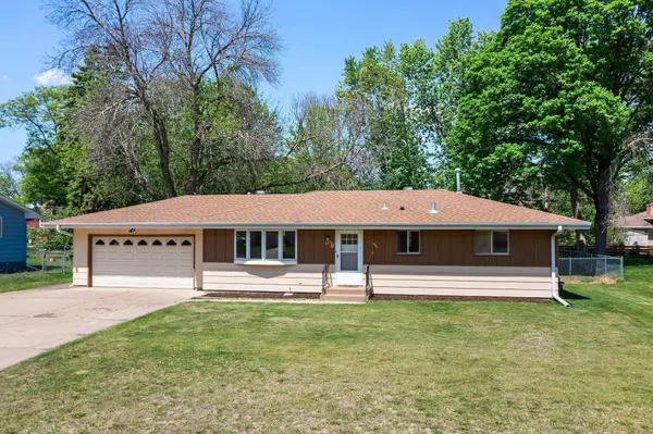 225 103rd AVE NW, Coon Rapids, MN 55448