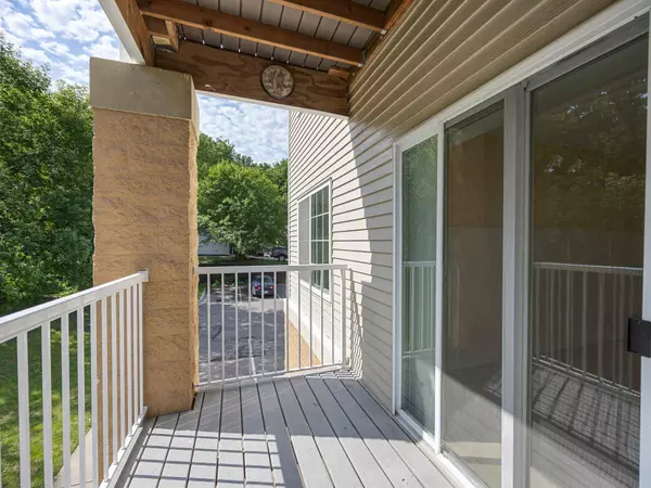 1600 Arundel ST #211, Saint Paul, MN 55117