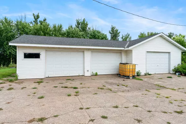 5680 480th ST, Rush City, MN 55069