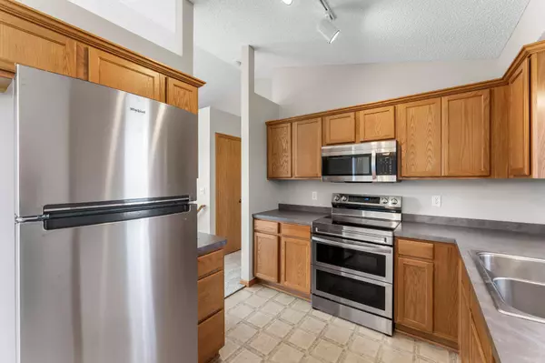 9324 Goodrich DR, Monticello, MN 55362