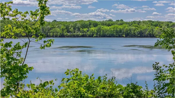 344 Barker ST, Hastings, MN 55033