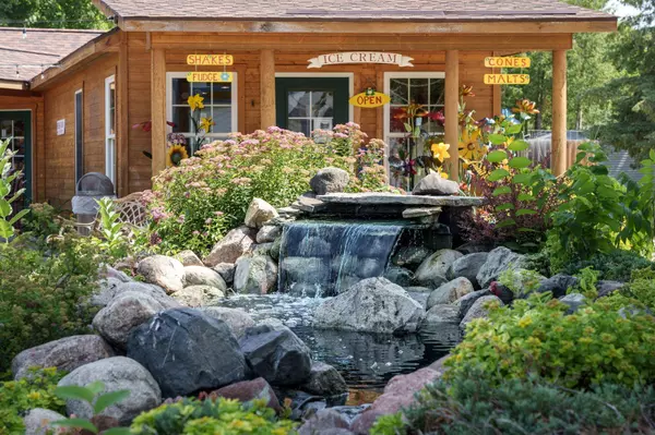 210 3rd ST, Pepin, WI 54759