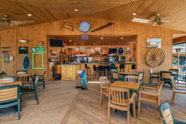 210 3rd ST, Pepin, WI 54759