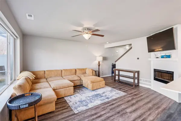 747 NE Macey Way, Waukee, IA 50263