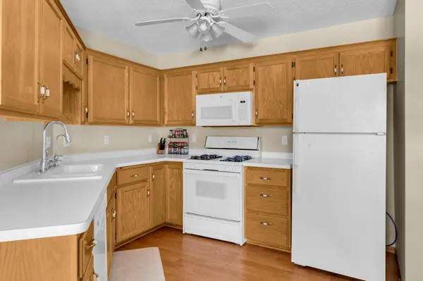 8568 Stratford LN, Minneapolis, MN 55443