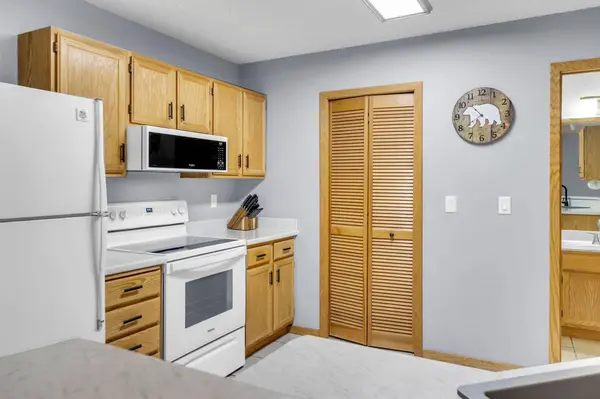 1257 Birch CT ##7, White Bear Lake, MN 55110