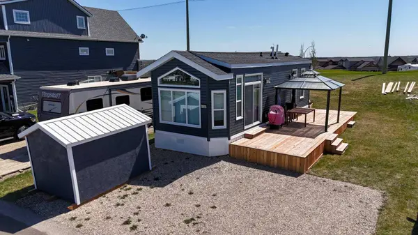 25054 South Pine Lake RD #6120, Rural Red Deer County, AB T0M 1R0