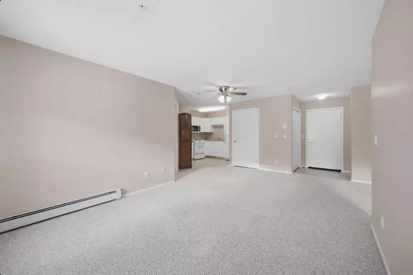 56 Carroll CRES #129, Red Deer, AB T4P 3Y3