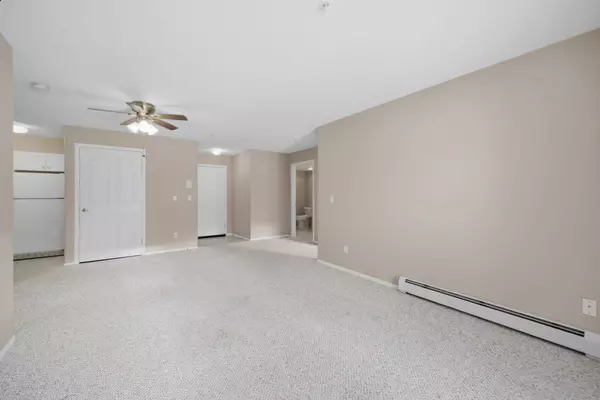 56 Carroll CRES #129, Red Deer, AB T4P 3Y3