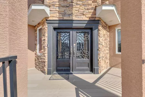 3 Trump PL, Red Deer, AB T4P 0K8