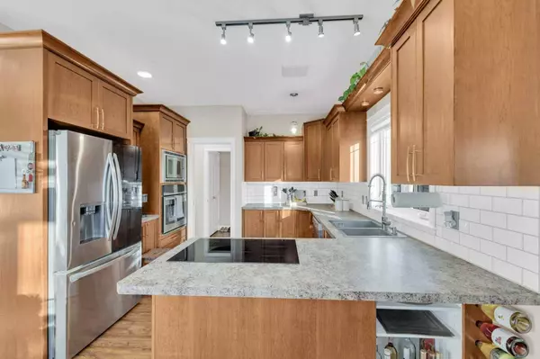 6372 Cedar WAY, Innisfail, AB T4G 0A4