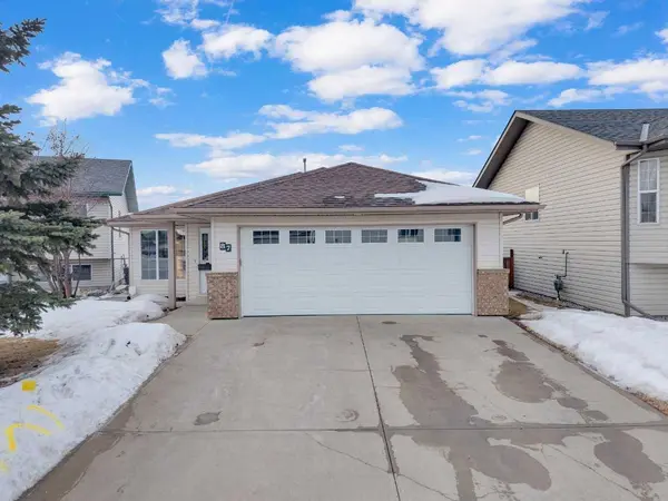 87 Kirkwood CRES, Red Deer, AB T4P 3P3
