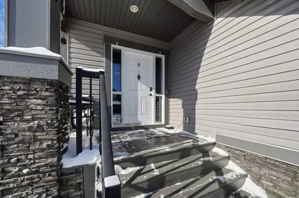 247 Kingston WAY SE, Airdrie, AB T4A 0K4