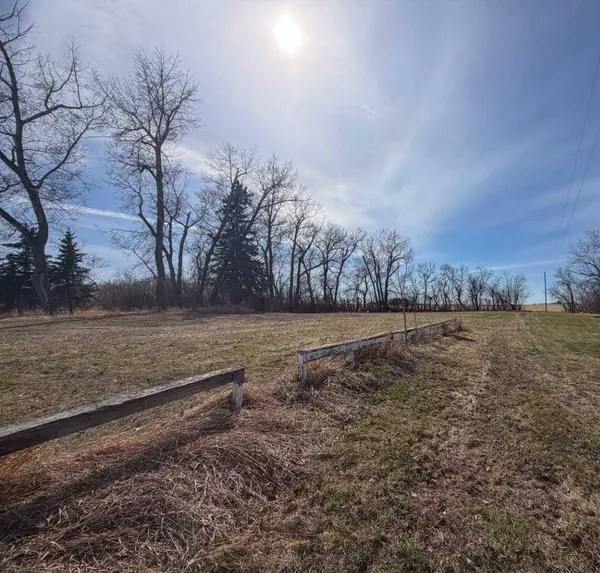 27139 TWP 344, Rural Red Deer County, AB T4G 0M4