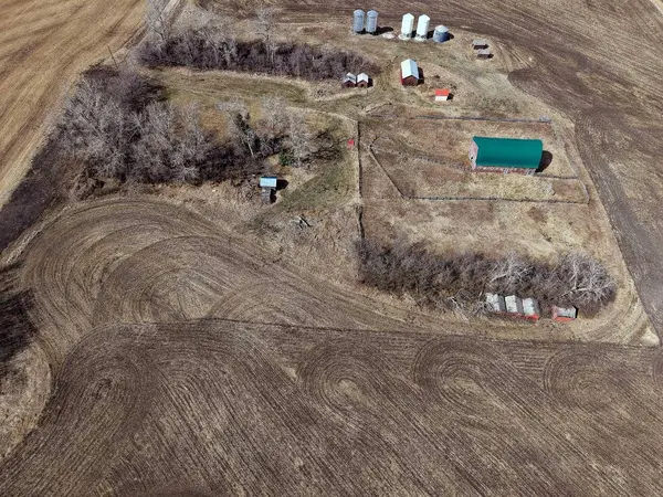 27139 TWP 344, Rural Red Deer County, AB T4G 0M4