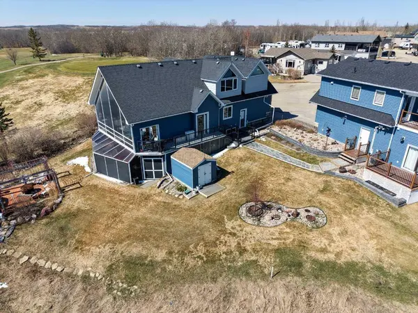 25054 South Pine Lake RD #4030, Rural Red Deer County, AB T0M 1R0