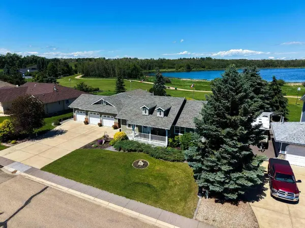 6026 47 ST, Innisfail, AB T4G 1L3