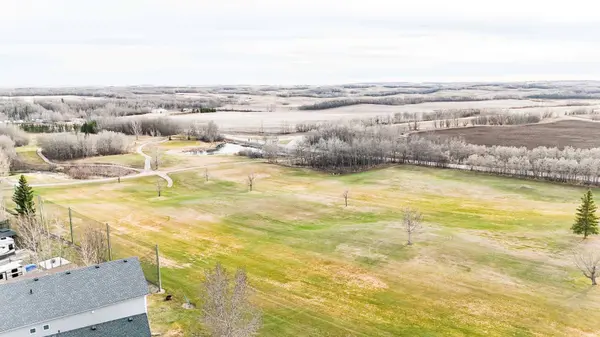 25054 South Pine Lake RD #5011, Rural Red Deer County, AB T0M 1J0