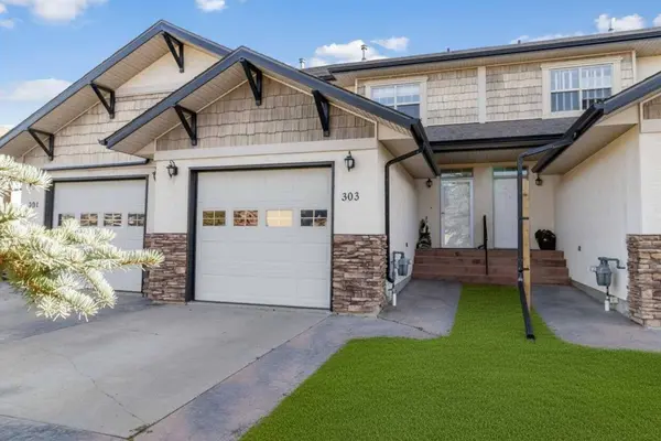 303 Addington DR