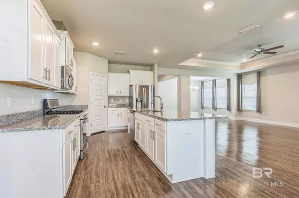 24774 Smarty Jones Circle, Daphne, AL 36526