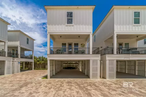 1050 W Beach Boulevard #E, Gulf Shores, AL 36542