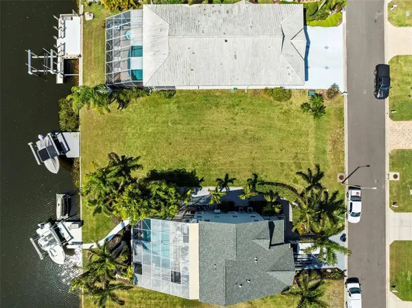 4330 SANDDOLLAR CT, New Port Richey, FL 34652