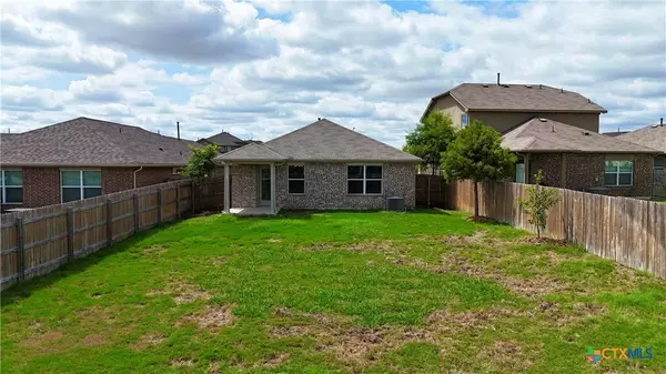 1112 Fairhaven Gtwy, Georgetown, TX 78626