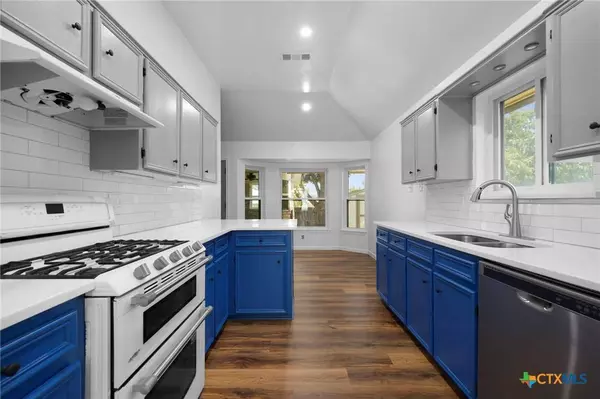 4810 CASTLEWOOD DR, Killeen, TX 76542