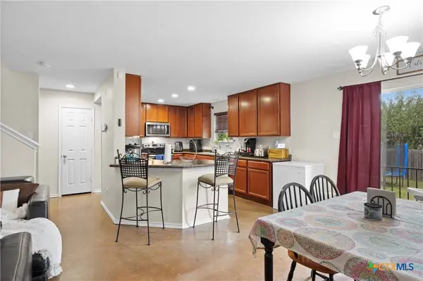 1041 TUMBLEWEED TRL, Temple, TX 76502