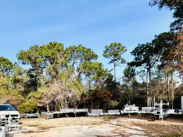 139 N Holiday Road, Miramar Beach, FL 32550