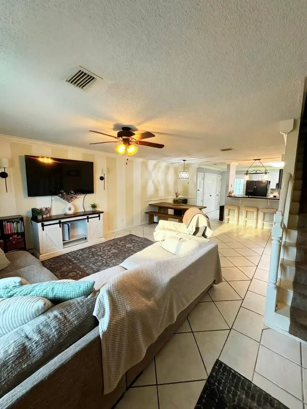 241 Ellis RD #UNIT 32, Miramar Beach, FL 32550