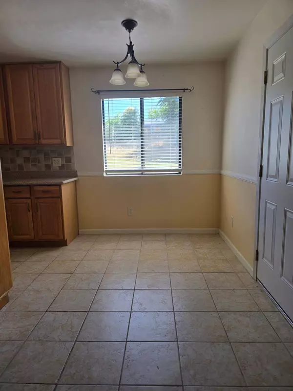 8461 Central AVE, Orangevale, CA 95662