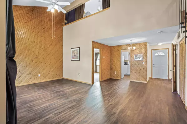 816 9th ST, Farmington, MN 55024