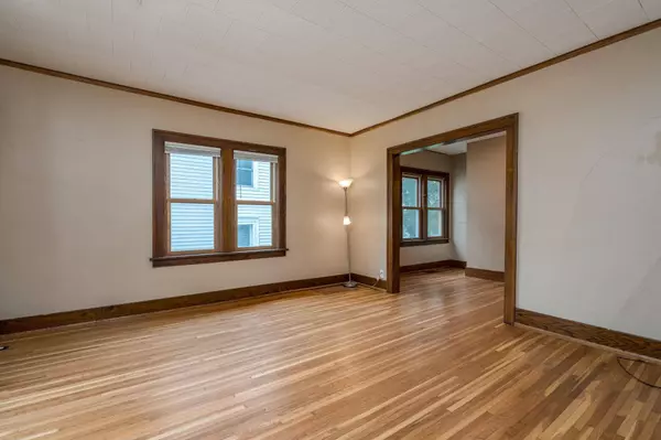 616 N 5th ST, Mankato, MN 56001