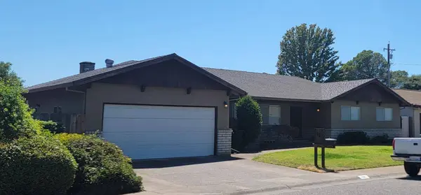 15 Casa Del Rey CT, Chico, CA 95926