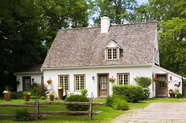 What $500,000 Buys You in Ottawa in 2025 (Suburban Edition),Tyler Verheul